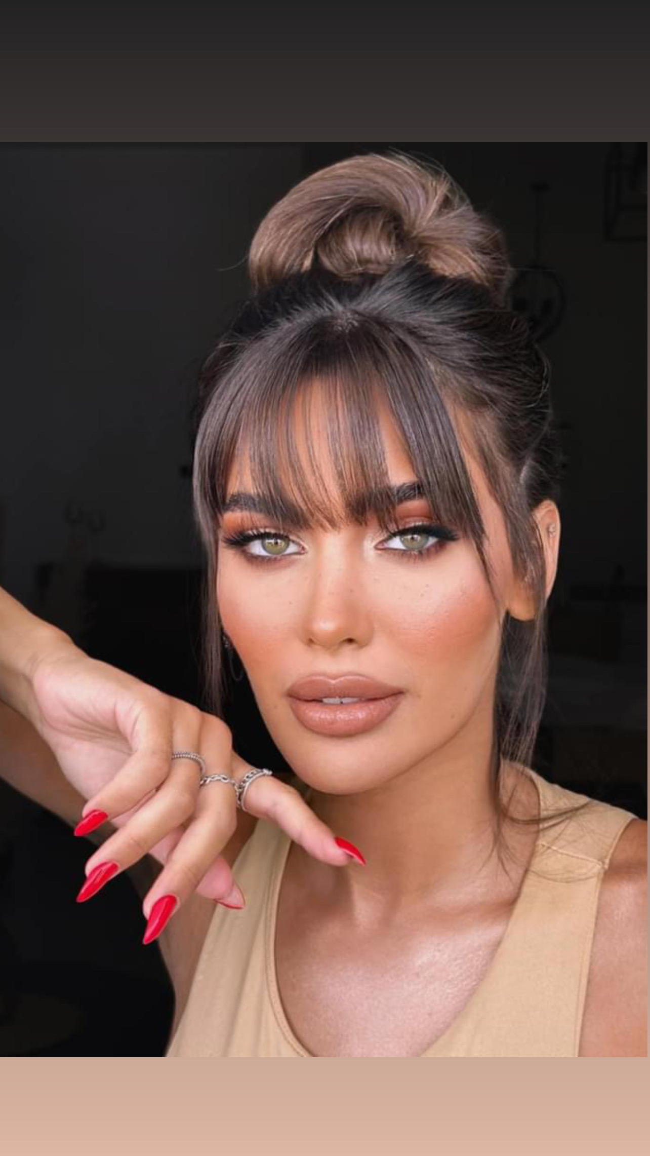 Professional Makeup Artist, evening makeup service